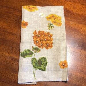 Vintage PARAGON Linen Tea Towel Floral Design NWT